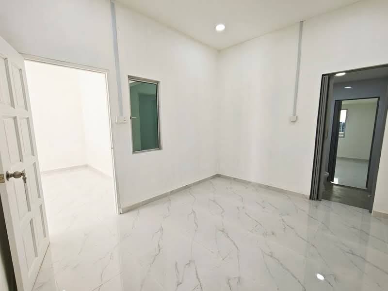 Rumah Teres 1 Tingkat untuk Dijual di Taman Century (Johor Bahru) - Fu Guan - Interior - PropertyGuru.com.my