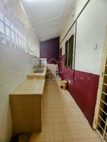 Rumah Teres 2 Tingkat untuk Disewa di Taman Bukit Teratai (Ampang) - Jenny Choong - Kitchen - PropertyGuru.com.my
