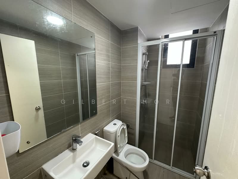Service Residence for Sale at Lexa Residence @ The Quartz WM - Gilbert Hor - Bathroom - PropertyGuru.com.my