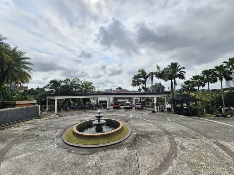 Rumah Banglo untuk Dijual di Country Heights (Kajang) - Lewis Tam - PropertyGuru.com.my