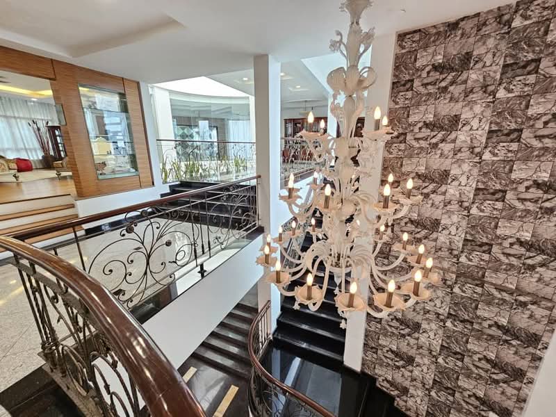 Rumah Banglo untuk Dijual di Country Heights (Kajang) - Lewis Tam - PropertyGuru.com.my