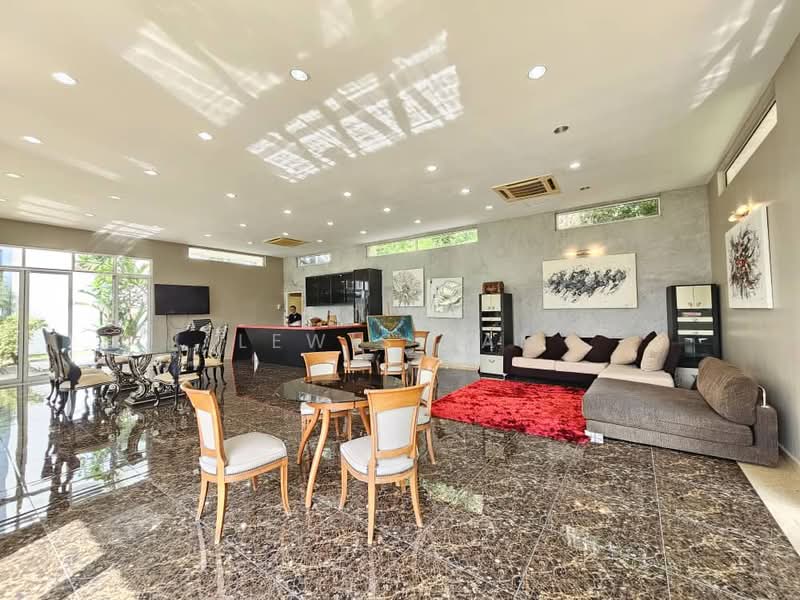 Rumah Banglo untuk Dijual di Country Heights (Kajang) - Lewis Tam - PropertyGuru.com.my