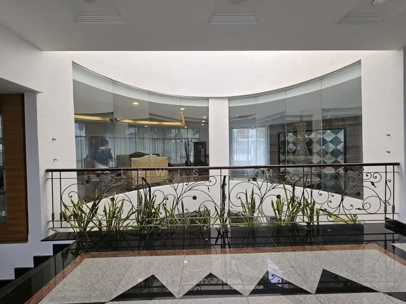 Rumah Banglo untuk Dijual di Country Heights (Kajang) - Lewis Tam - PropertyGuru.com.my