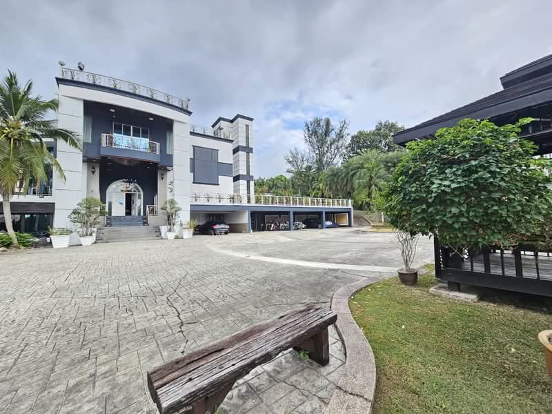 Rumah Banglo untuk Dijual di Country Heights (Kajang) - Lewis Tam - PropertyGuru.com.my