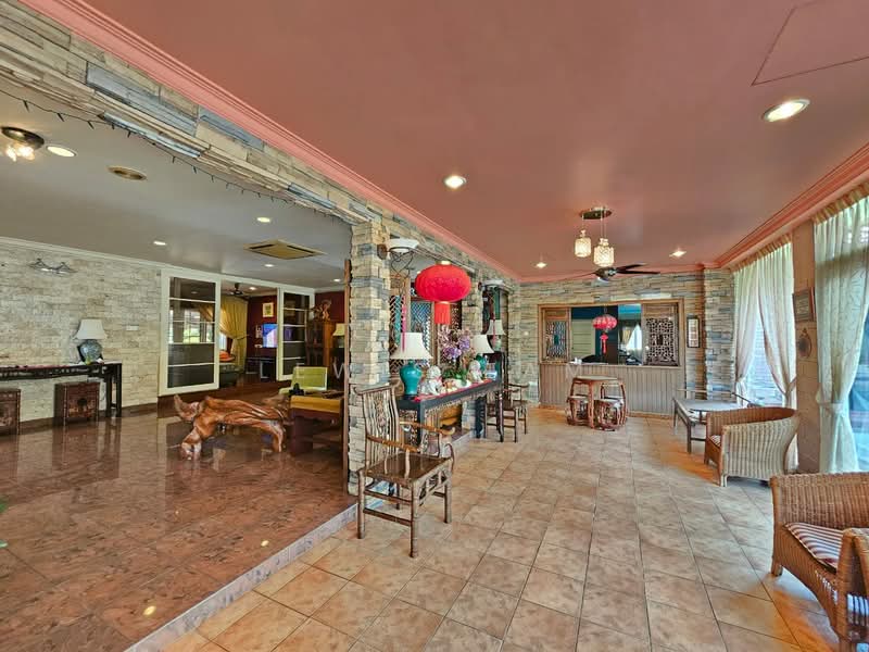 Rumah Banglo untuk Dijual di Country Heights (Kajang) - Lewis Tam - PropertyGuru.com.my