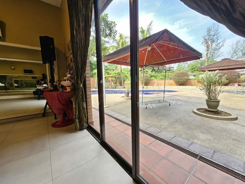 Rumah Banglo untuk Dijual di Country Heights (Kajang) - Lewis Tam - PropertyGuru.com.my