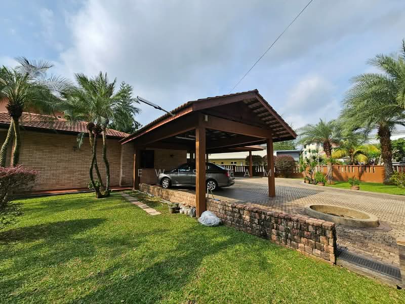 Rumah Banglo untuk Dijual di Country Heights (Kajang) - Lewis Tam - PropertyGuru.com.my