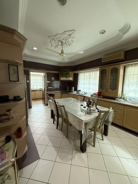 Bungalow House for Rent in Ampang (Selangor) - J Chee - Kitchen - PropertyGuru.com.my