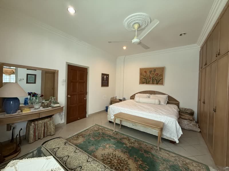 Bungalow House for Rent in Ampang (Selangor) - J Chee - Bedroom - PropertyGuru.com.my