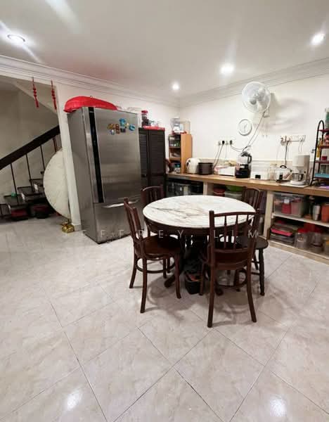 Rumah Teres 2 Tingkat untuk Dijual di Taman Pelangi (Johor Bahru) - Jeffrey Lim - Kitchen - PropertyGuru.com.my