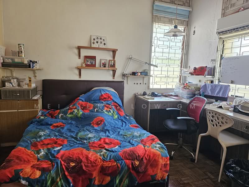 Semi-Detached House for Sale in Fettes Park (Tanjung Tokong) - Mei Leng Low GMS - Bedroom - PropertyGuru.com.my