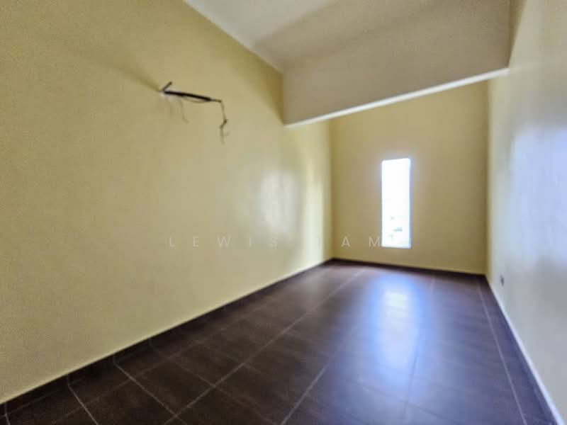 Rumah Banglo untuk Dijual di Country Heights (Kajang) - Lewis Tam - PropertyGuru.com.my