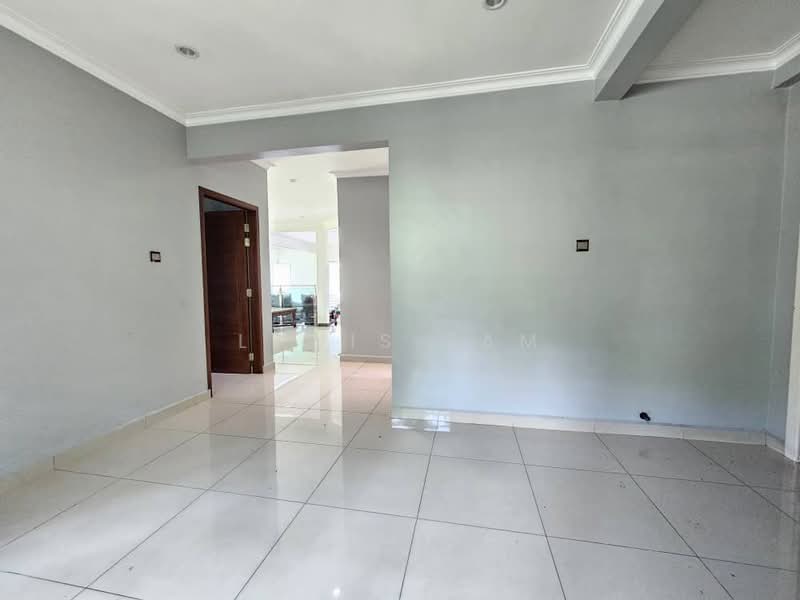 Rumah Banglo untuk Dijual di Country Heights (Kajang) - Lewis Tam - PropertyGuru.com.my