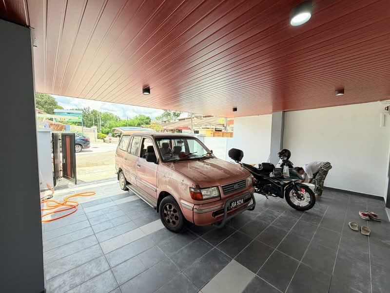 1-storey Terraced House for Sale in Taman Johor Jaya (Johor Bahru) - Gerald Ng - Exterior - PropertyGuru.com.my