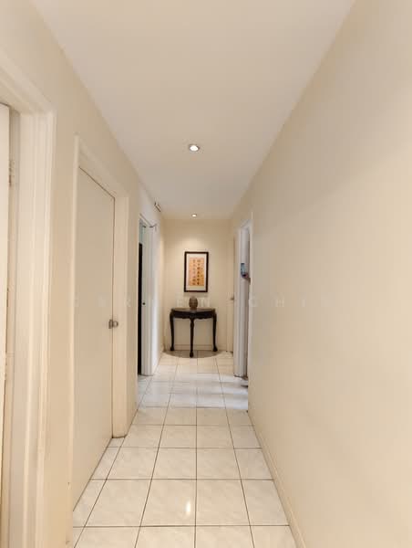 Condominium for Rent at Desa Kiara - Carmen Chin - Corridor - PropertyGuru.com.my