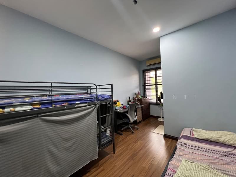 2-storey Terraced House for Sale in Denai Alam (Shah Alam) - Anil Fazila Binti Ismail - Bedroom - PropertyGuru.com.my