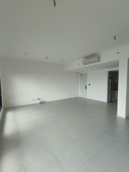 Service Residence for Sale at Ativo Suites @ Damansara Avenue - Kelven Tan - Living Room - PropertyGuru.com.my