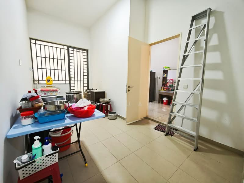 Cluster House for Sale in Bukit Indah (Iskandar Puteri (Nusajaya)) - Fu Guan - Kitchen - PropertyGuru.com.my