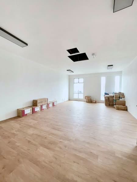Semi-D Factory for Rent in Taman Scientex Senai (Senai) - Leen Lai - Interior - PropertyGuru.com.my