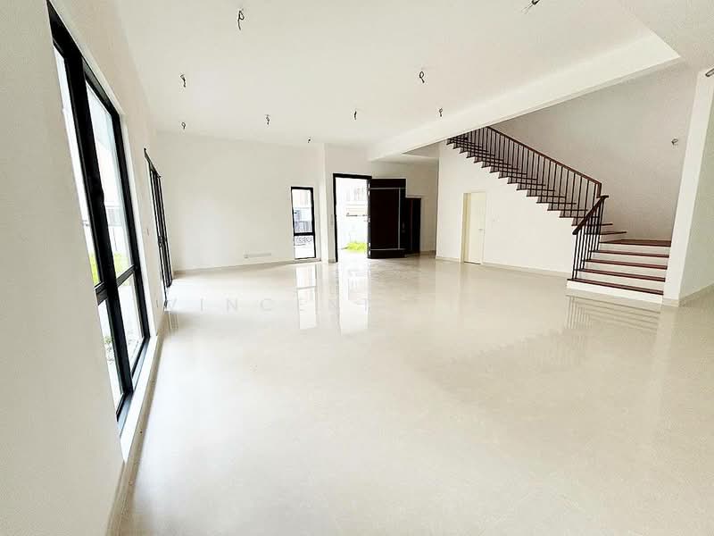 Semi-Detached House for Sale in Kota Damansara (Selangor) - Vincent Liaw - Living Room - PropertyGuru.com.my