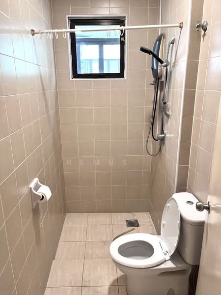 Semi-Detached House for Sale in Batu 9 (Cheras) - Remus . - Bathroom - PropertyGuru.com.my