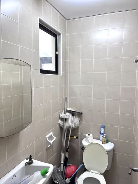 Semi-Detached House for Sale in Batu 9 (Cheras) - Remus . - Bathroom - PropertyGuru.com.my