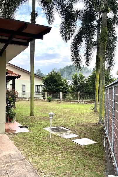 Semi-Detached House for Sale in Batu 9 (Cheras) - Remus . - Garden - PropertyGuru.com.my