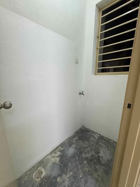 Servis Apartment untuk Dijual di The Heron Residency - Paul Lee - Interior - PropertyGuru.com.my