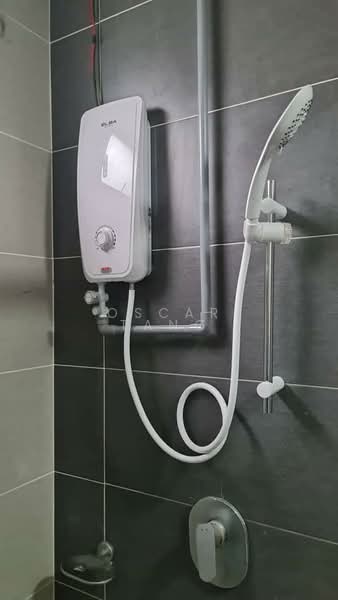 Semi-Detached House for Rent in Klang (Selangor) - Oscar Tang - Bathroom - PropertyGuru.com.my