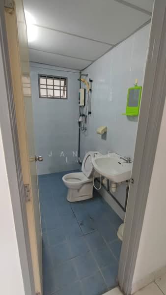 Condominium for Rent at Angkasa Condominiums - Janice Lau - Bathroom - PropertyGuru.com.my