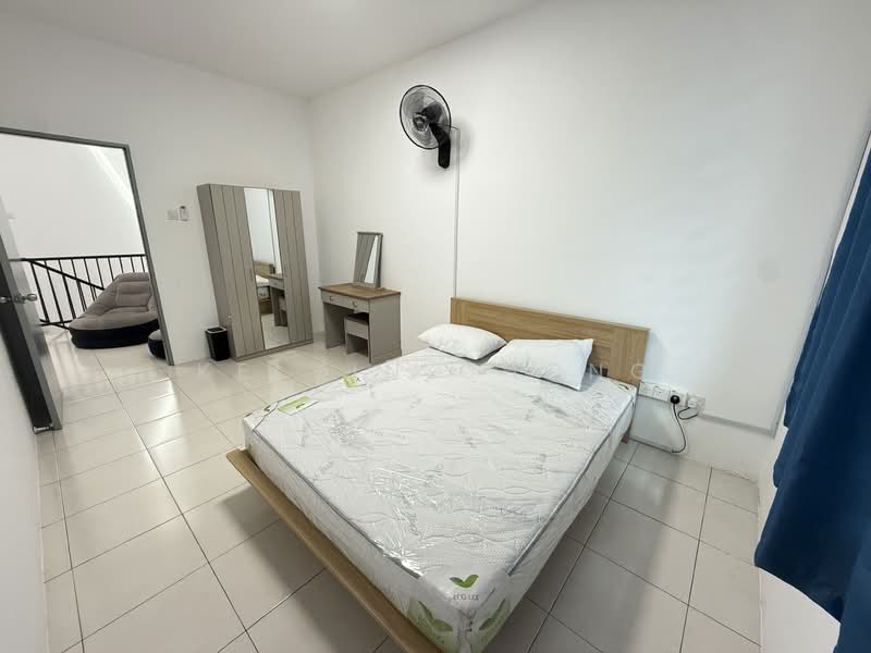 Rumah Teres 2 Tingkat untuk Dijual di Taman Meru Perdana (Chemor) - Kelvin Chong - Bedroom - PropertyGuru.com.my