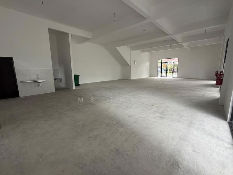 Kedai untuk Disewa di Pasir Gudang (Johor) - Ms Tham - Interior - PropertyGuru.com.my