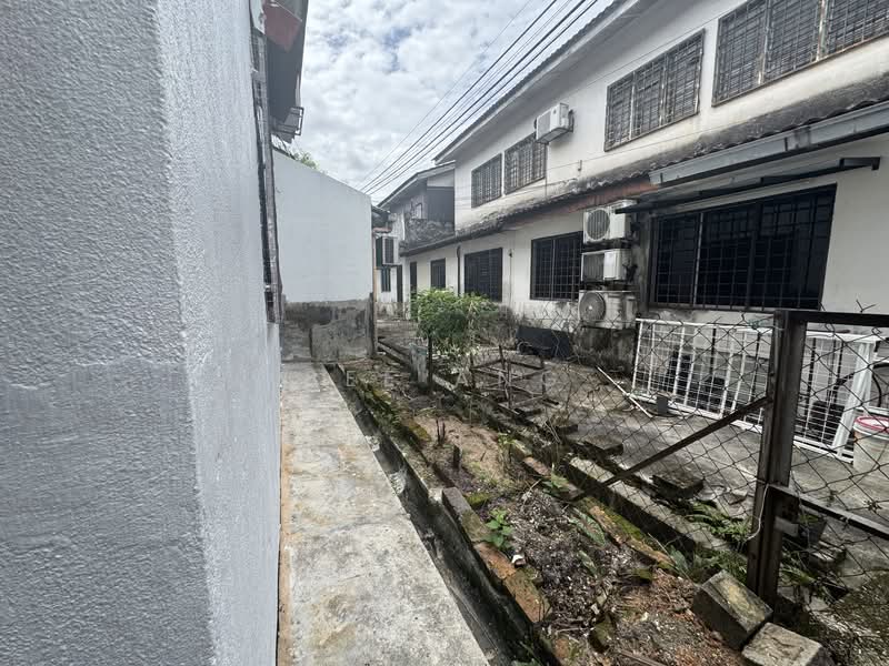 Townhouse for Sale in Taman Pandan Indah (Ampang) - Bee Ang - Exterior - PropertyGuru.com.my