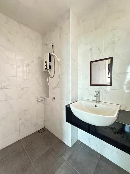 Service Residence for Rent at Sky Breeze Service Apartment - Serine Tan - PropertyGuru.com.my