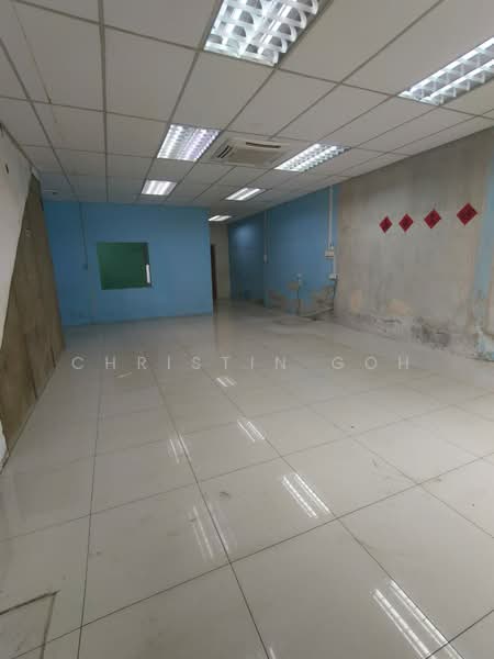 Shop for Rent in Johor Bahru (Johor) - Christin Goh - Interior - PropertyGuru.com.my