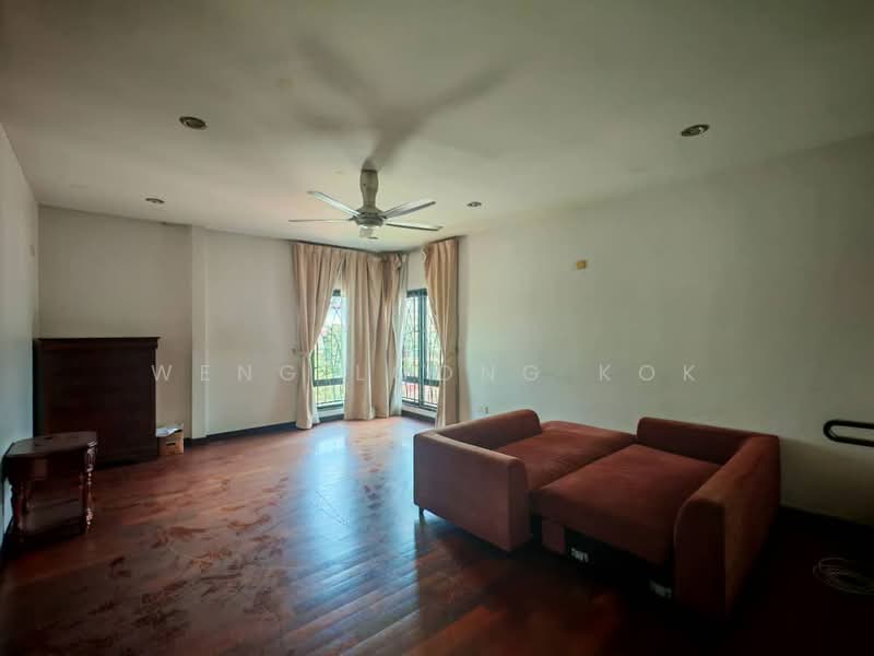 Rumah Banglo untuk Dijual di Taman Perwira Dua (Ampang) - Weng Loong Kok - Living Room - PropertyGuru.com.my