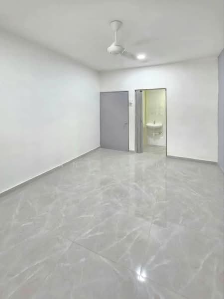 1-storey Terraced House for Sale in Taman Telok (Telok Panglima Garang) - Nana Cheah - Interior - PropertyGuru.com.my