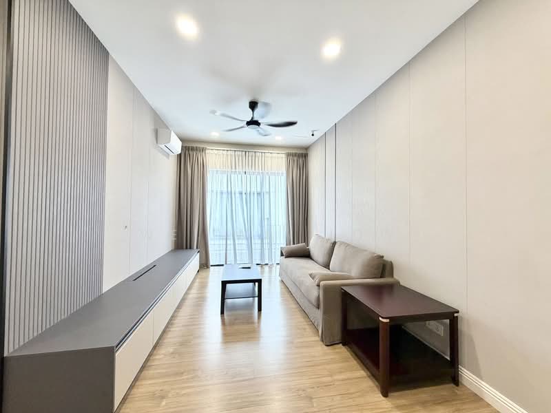Semi-Detached House for Rent in Bandar Tropicana Aman (Telok Panglima Garang) - Wei Wei Low - Living Room - PropertyGuru.com.my