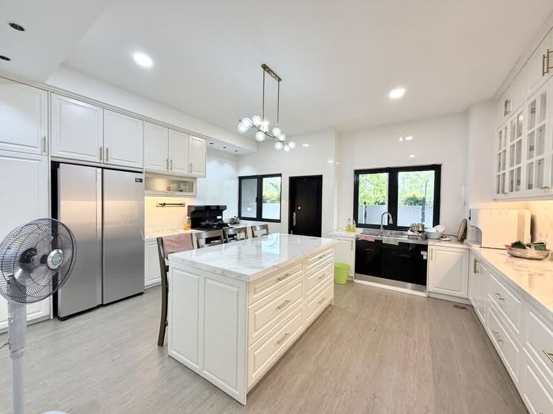 Semi-Detached House for Rent in Bandar Tropicana Aman (Telok Panglima Garang) - Wei Wei Low - Kitchen - PropertyGuru.com.my