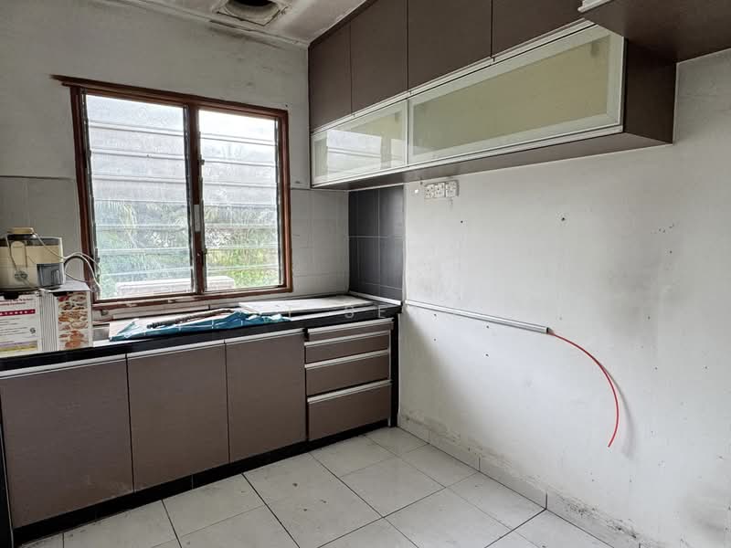 Townhouse for Sale in Taman Alma Ria (Bukit Mertajam) - St Seah - Kitchen - PropertyGuru.com.my