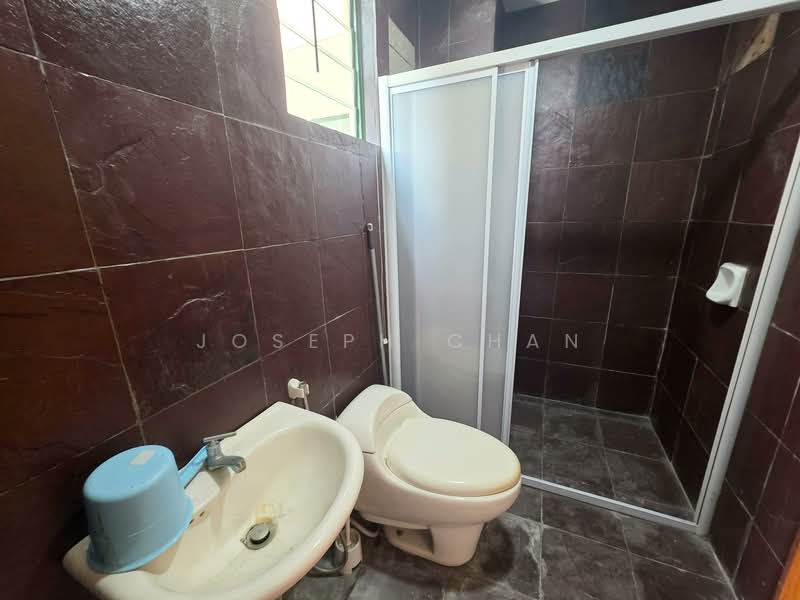 Servis Apartment untuk Dijual di Sri Acappella - Joseph Chan - Bathroom - PropertyGuru.com.my