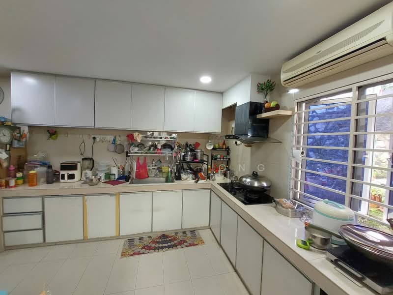 2-storey Terraced House for Sale in Bandar Putra Permai (Seri Kembangan) - Alex Yong - Kitchen - PropertyGuru.com.my