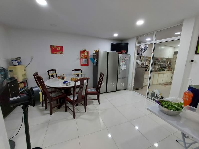 2-storey Terraced House for Sale in Bandar Putra Permai (Seri Kembangan) - Alex Yong - Dining Room - PropertyGuru.com.my