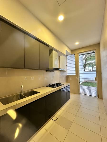 Cluster House for Sale in Horizon Hills (Iskandar Puteri (Nusajaya)) - Amber Hew - Kitchen - PropertyGuru.com.my
