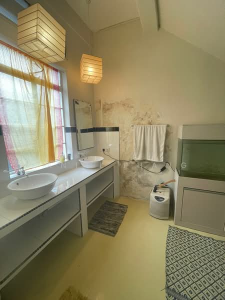 Kedai untuk Dijual di George Town (Penang) - Daniel Phang - Bathroom - PropertyGuru.com.my