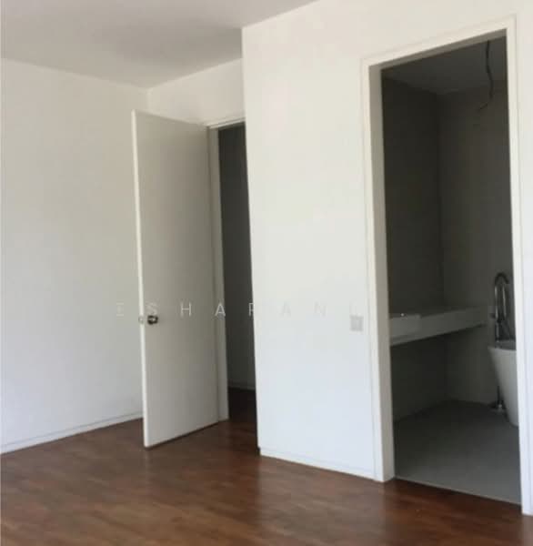 Rumah Teres 3 Tingkat untuk Dijual di Seri Kembangan (Selangor) - Esharani . - Interior - PropertyGuru.com.my