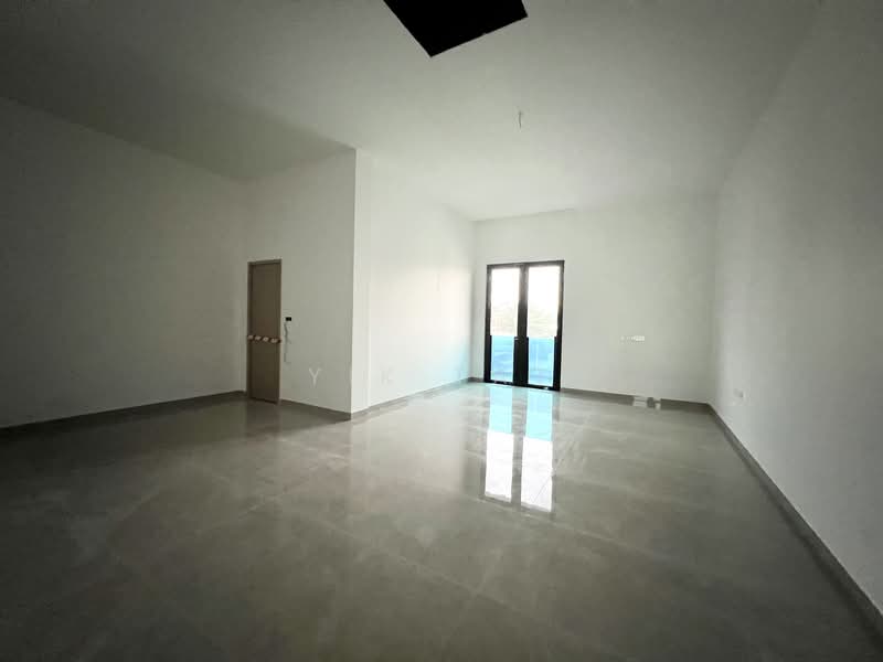 Bungalow for Sale in Taman Molek (Johor Bahru) - Yik Tat - Interior - PropertyGuru.com.my