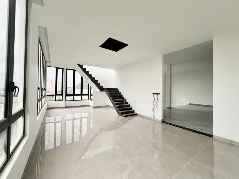 Bungalow for Sale in Taman Molek (Johor Bahru) - Yik Tat - Interior - PropertyGuru.com.my