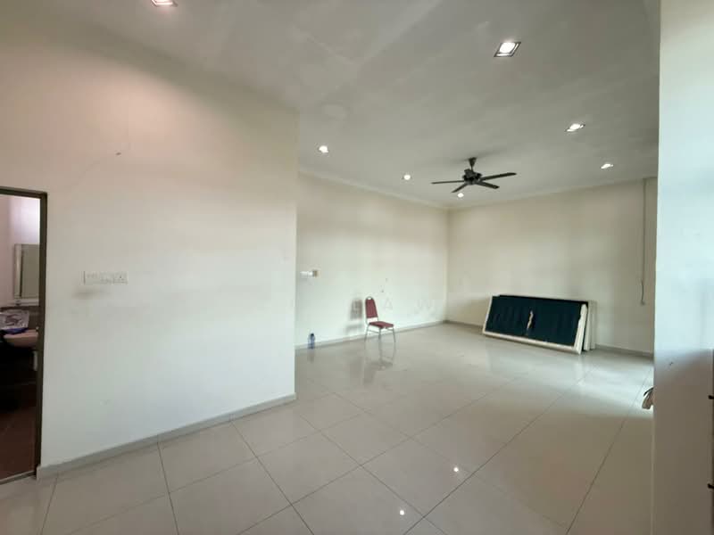 Semi-Detached House for Sale in Taman Panchor Riang (Batu Pahat) - ZG Law - PropertyGuru.com.my