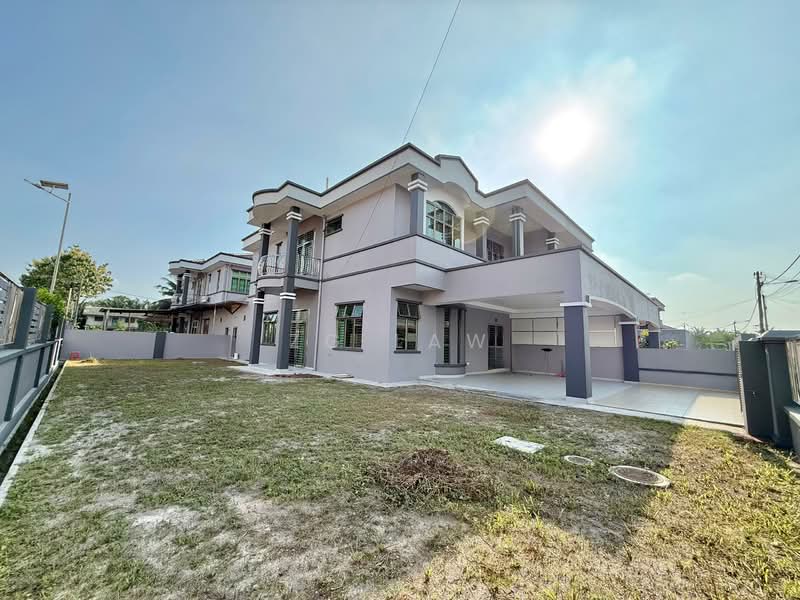 Semi-Detached House for Sale in Taman Panchor Riang (Batu Pahat) - ZG Law - PropertyGuru.com.my